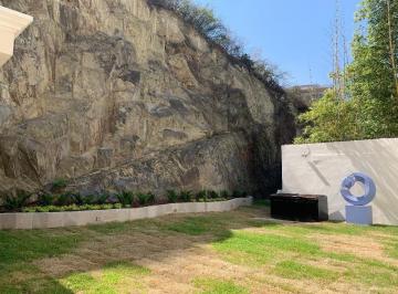 Casa de 6 habitaciones, San Pedro Garza García · Casa en Venta San Patricio