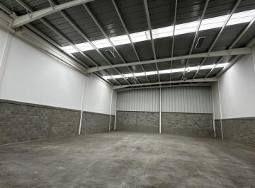 Bodega comercial , El Marqués · Bodega Comercial de 496 m² en Renta en Palo Alto, El Marques Querétaro