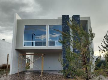 Casa · 300m² · 3 Recámaras · 3 Estacionamientos · Renta Casa en La Campiña del Bosque, Gran Jardín, León, Guanajuato, Zona Norte