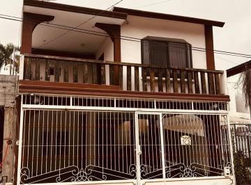 Casa de 5 habitaciones, Guadalupe · Casa en Venta Colonia Libertad, Zona Linda Vista, Guadalupe, N. L.