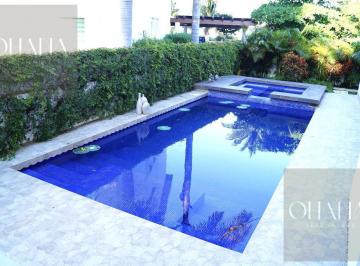 Casa · 470m² · 4 Recámaras · 4 Estacionamientos · Casa en Venta en Isla Dorada