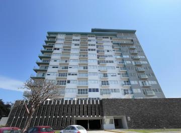 Departamento · 67m² · 1 Recámara · 1 Estacionamiento · Torre Xiris, Playas del Conchal, Departamento en Venta de 1 Recamara, con Alberca y Seguridad