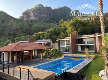 Casa de 2 habitaciones, Tlayacapan · Hermosas Casas en Tlayacapan, Pueblo Mágico. Bellisimo Fraccionamiento