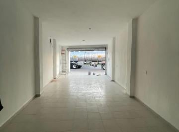 Este local da sobre avenida son 59m2 · Local en Renta Sobre Av Internacional Mazatlán