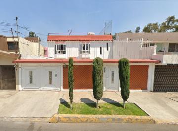 Casa de 4 habitaciones, Iztapalapa · Casa en Remate en Lomas Estrella Iztapalapa
