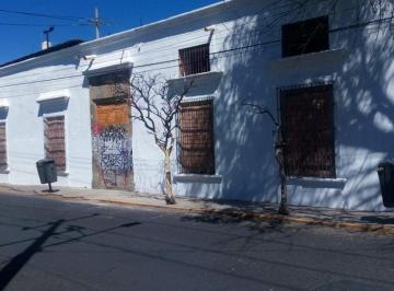 Local comercial de 6 habitaciones, Guadalajara · Renta Locales