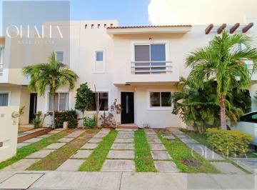 Casa · 200m² · 4 Recámaras · Casa en Renta en Quintas Almena