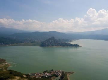 Terreno / Lote · 7804m² · Terreno en Venta - (4)