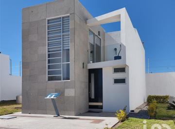 Casa · 145m² · 3 Recámaras · 2 Estacionamientos · Casa en Venta en Aguascalientes en Rancho Santa Mónica