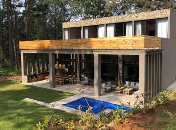 Casa de 5 habitaciones, Valle de Bravo · Casa en Venta Rancho Avandaro Valle de Bravo