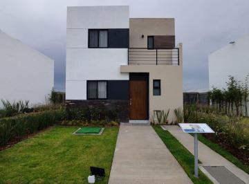 Casa · 103m² · 3 Recámaras · 2 Estacionamientos · La Firma Real State Vende Casas Nuevas Modelo Dimora en Ferrara Residencial Al Norte Junto a Paseos