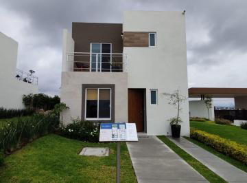 Casa · 86m² · 3 Recámaras · 2 Estacionamientos · La Firma Real State Vende Casas Nuevas Modelo Ventura en Vilanova Residencial Al Sur en Rancho Sta.