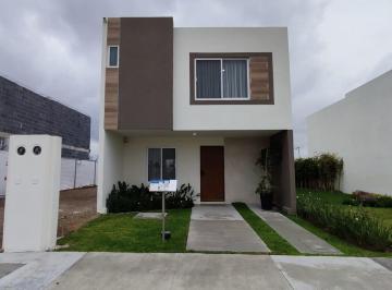 Casa · 133m² · 3 Recámaras · 2 Estacionamientos · La Firma Real State Vende Casas Nuevas Modelo Victoria en Vilanova Residencial Al Sur en Rancho Sta.