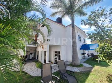 Casa · 450m² · 4 Estacionamientos · Casa en Venta, Puente de Ixtla, Morelos