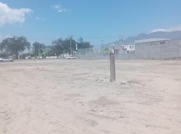 Terreno comercial , Saltillo · Terreno Comercial en Importante Av Al Poniente de Saltillo con Dos Frentes