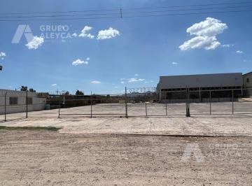 Terreno / Lote · 3000m² · Terreno en 1ro de Mayo por Central de Abastos Al Sur