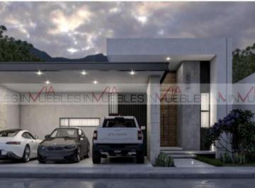 Casa · 330m² · 3 Recámaras · 2 Estacionamientos · Casa en Venta en Santiago