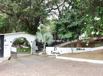 Quinta · 150m² · 3 Recámaras · 7 Estacionamientos · Quinta o Rancho en Venta en Suchitlan, Colima