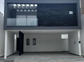 Casa · 320m² · 3 Recámaras · 3 Estacionamientos · Casa Nueva en Venta en Carretera Nacional