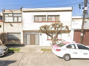 Casa de 2 habitaciones, Benito Juárez · Se Vende Casa en Vertiz Narvarte