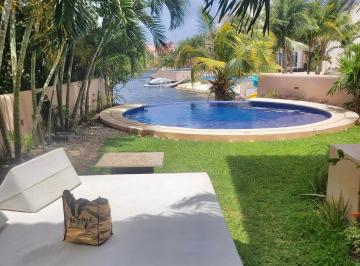 Departamento de 2 habitaciones, Solidaridad · Departamento Puerto Aventuras Vista a La Laguna