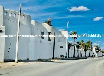 Terreno / Lote · 1606m² · 150 Estacionamientos · Hacienda en Venta Equipada Para Eventos Sociales.