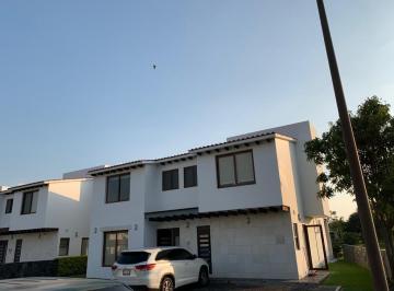 Casa en condominio de 4 habitaciones, Cuernavaca · Residencia de Lujo con Vista Al Lago y Campo de Golf en Paraíso Country Club