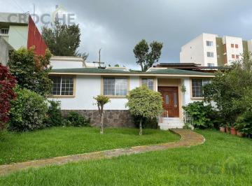 Casa · 505m² · 4 Recámaras · 4 Estacionamientos · Casa en Venta en Xalapa Veracruz Colonia Badillo Zona Agustin Lara