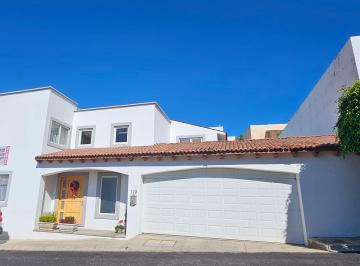 Casa en condominio de 3 habitaciones, Querétaro · Venta Casa en Pedregal de Querétaro