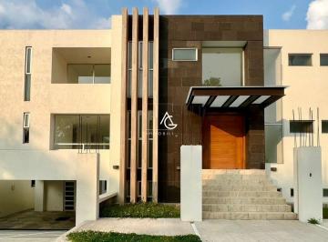 Casa de 4 habitaciones, Atizapán de Zaragoza · Venta de Espectacular Residencia Rodeada de Río