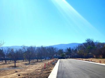 Terreno / Lote · 200m² · Terreno en Venta Desarrollo Privado Nogalar de La Aurora Al Norte de Saltillo