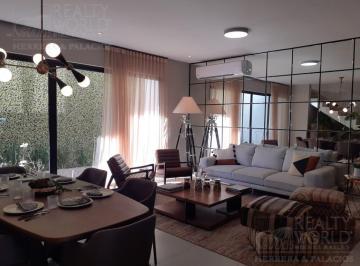 Casa · 307m² · 3 Recámaras · 2 Estacionamientos · Casa - García