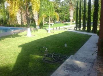 Quinta · 600m² · 6 Recámaras · Quinta $320 Mto2 (Terreno y Construccion)