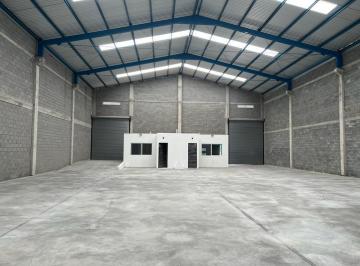 Bodega comercial · 640m² · 8 Estacionamientos · Bodega Industrial en Renta en Santa Catarina 640 M/construcción
