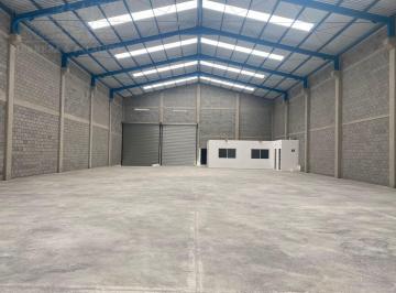 Bodega comercial · 800m² · 6 Estacionamientos · Bodega Industrial en Renta en Santa Catarina