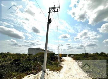 Terreno / Lote · 3000m² · Terreno en Pueblo Chicxulub Puerto