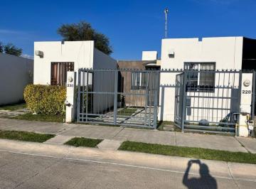Casa · 105m² · 3 Recámaras · 1 Estacionamiento · Renta Casa en Hacienda Viñedos, Una Planta, León, Guanajuato