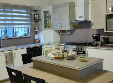 Casa de 3 habitaciones, Monterrey · Casa en Venta en Cumbres 3er Sector, Monterrey, N. L.