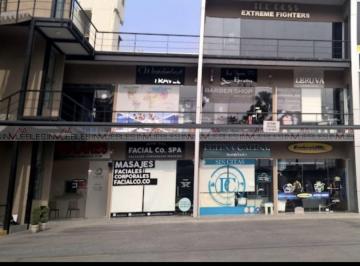 Local comercial · 180m² · 1 Recámara · 1 Estacionamiento · Local Comercial en Venta en San Pedro Garza García
