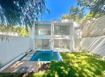 Casa de 3 habitaciones, Temixco · Casa Sola en Fracci con Seguridad Lomas de Cuernavaca