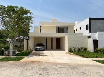 Casa en condominio de 4 habitaciones, Mérida · Casa en Venta en Merida, Parque Natura