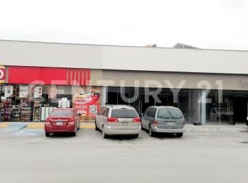 Local comercial · 90m² · 3 Estacionamientos · Local en Renta en Col. Residencial Aviana en Escobedo