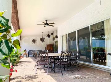 Casa de 5 habitaciones, Cuernavaca · Casa un Nivel con Alberca, Vista Hermosa, Cuernavaca