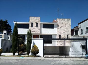 Casa · 291m² · 3 Recámaras · 5 Estacionamientos · Venta de Casa en La Esperanza Zinacantepec, Toluca Estado de Mexico