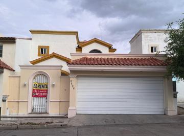 Casa · 200m² · 3 Recámaras · 3 Estacionamientos · Casa en Renta en Montecarlo