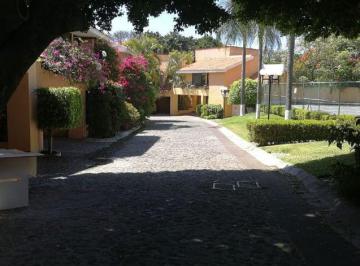 Casa en condominio · 320m² · 4 Recámaras · 2 Estacionamientos · Casa en Condominio en Chapultepec Cuernavaca - Maz - 1872 - Cd