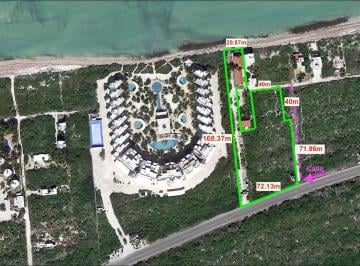 Terreno / Lote · 360m² · Macrolote con Terreno Frente Al Mar en San Benito, Ideal Para Desarrollar