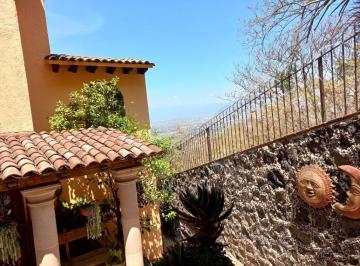 Casa · 550m² · 5 Recámaras · 3 Estacionamientos · Casa en Fraccionamiento en San Gaspar Jiutepec - Maz - 1881 - Fr