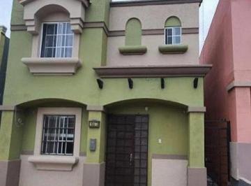 Casa de 3 habitaciones, Tijuana · Casa en Urbiquinta del Cedro