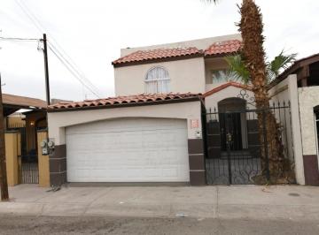 Casa de 4 habitaciones, Mexicali · Casa en Renta Villa Nova Diamante Fracc Privado